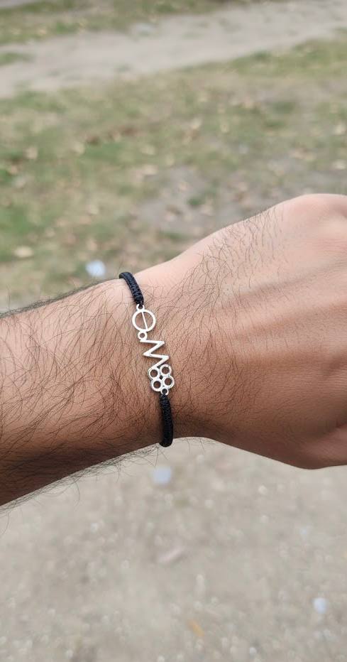 ✨ براسلي أمازيغي – فضة عيار 925 مطلي بالذهب ✨